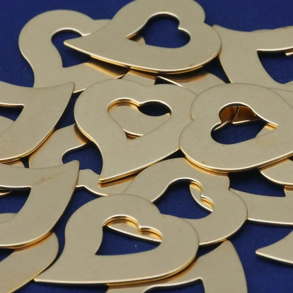 20pcs Brass Heart Washer Stamping Blanks,Heart Washers,1"*1 1/8"(25*28mm) ,18 Gauges-10126350
20pcs Brass Heart Washer Stamping Blanks,Heart Washers,1"*1 1/8"(25*28mm) ,18 Gauges-10126350