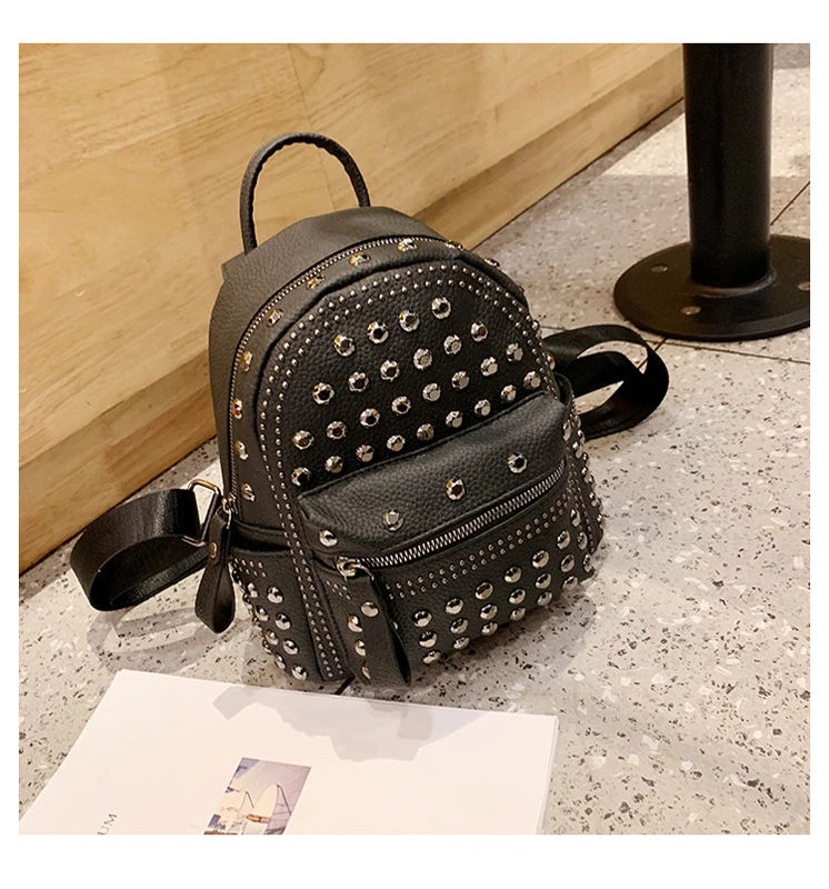 SHELKSBAG модный готический рюкзак с шипами для женщин, черные повседневные рюкзаки из мягкой кожи, однотонные сумки на плечо с заклепками на молнии
SHELKSBAG модный готический рюкзак с шипами для женщин, черные повседневные рюкзаки из мягкой кожи, однотонные сумки на плечо с заклепками на молнии