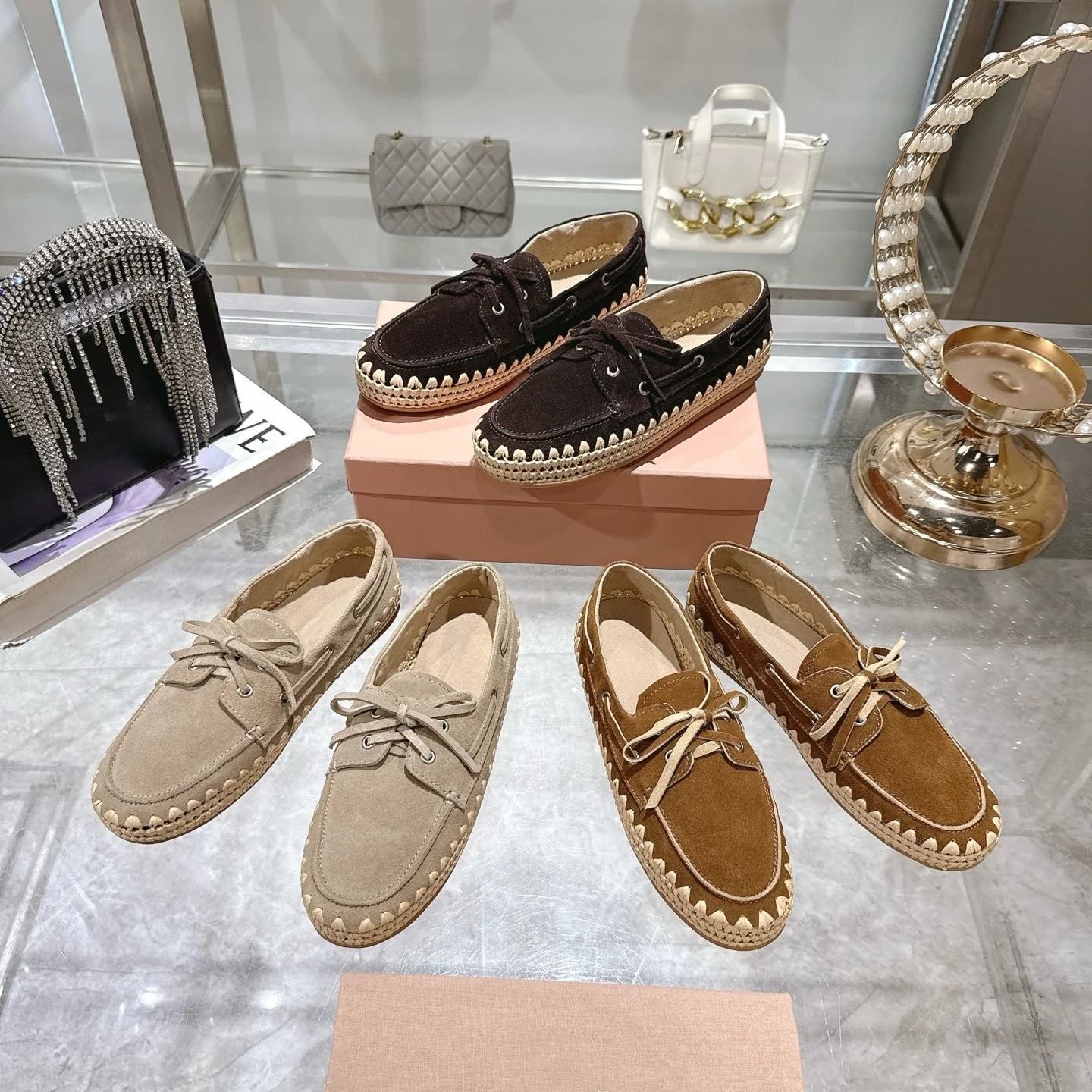2025 New Fashionable and Easiest for Match Round Toe Lace-Up Straw Loafers
2025 New Fashionable and Easiest for Match Round Toe Lace-Up Straw Loafers