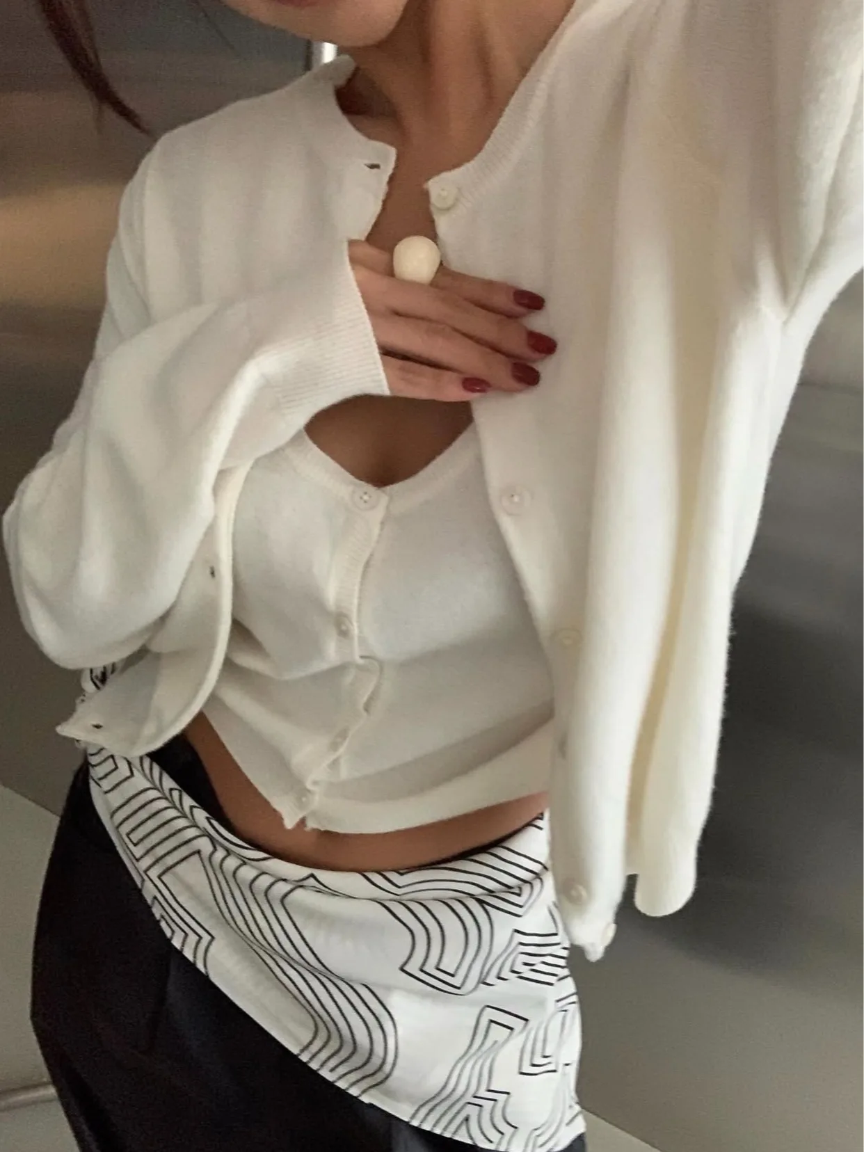 Ele Vintage Single-Button Base Layer Vest Women's Long Sve Knitted Sweater Jaet Autumn New Sle Chic Faion
Ele Vintage Single-Button Base Layer Vest Women's Long Sve Knitted Sweater Jaet Autumn New Sle Chic Faion