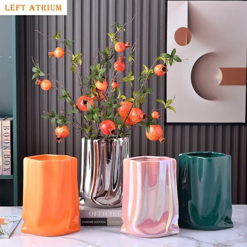 Pleated Texture Ceramic Vase Gold Plated Potted Plants Desk Decoration Flowers Pots Decorative Flower Arrangement Floral Vases
Pleated Texture Ceramic Vase Gold Plated Potted Plants Desk Decoration Flowers Pots Decorative Flower Arrangement Floral Vases
