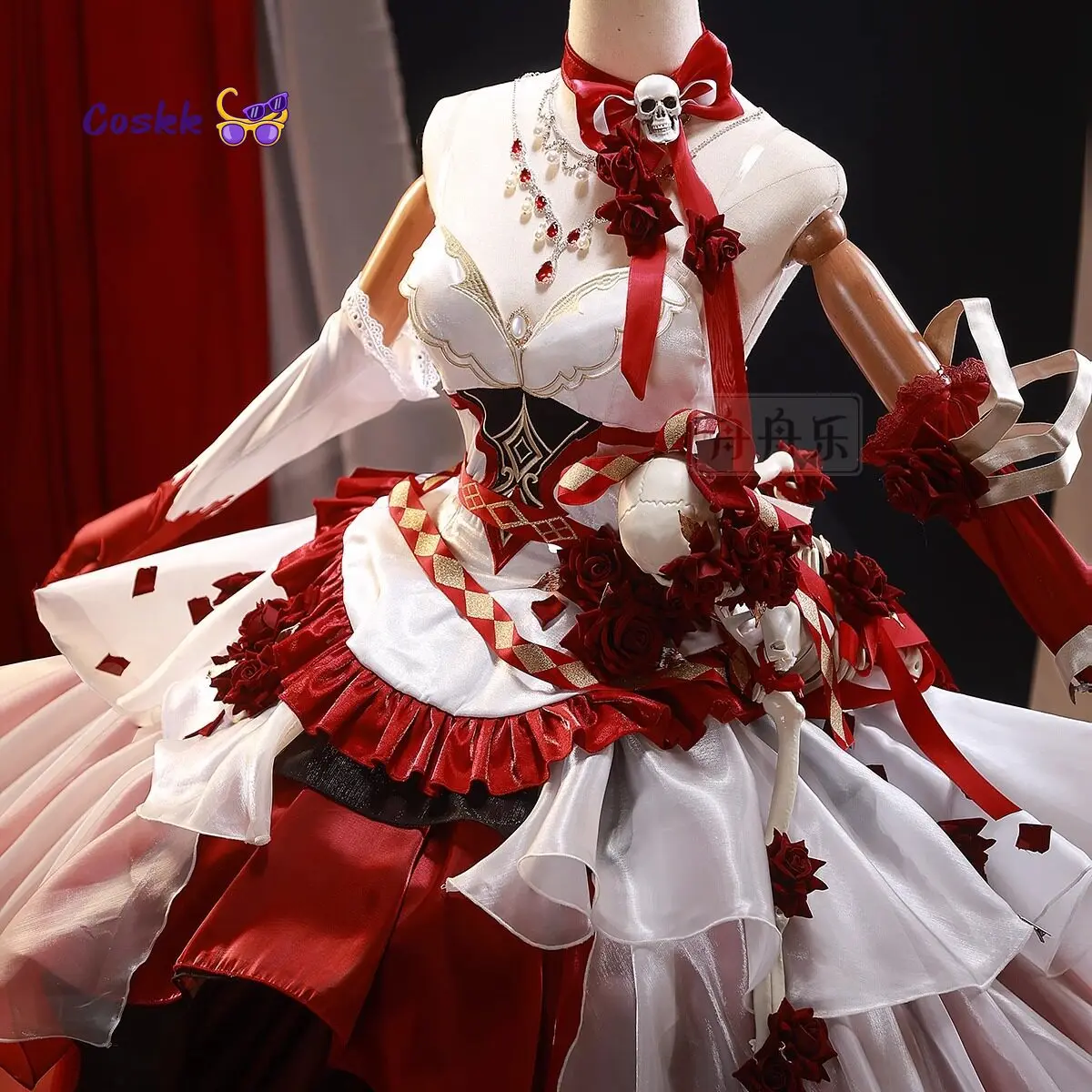 Game Identity V Michiko Mary Bloody Queen Cosplay Costume Halloween Carnival Women's Gorgeous Dress Necklace Headwear Props
Game Identity V Michiko Mary Bloody Queen Cosplay Costume Halloween Carnival Women's Gorgeous Dress Necklace Headwear Props