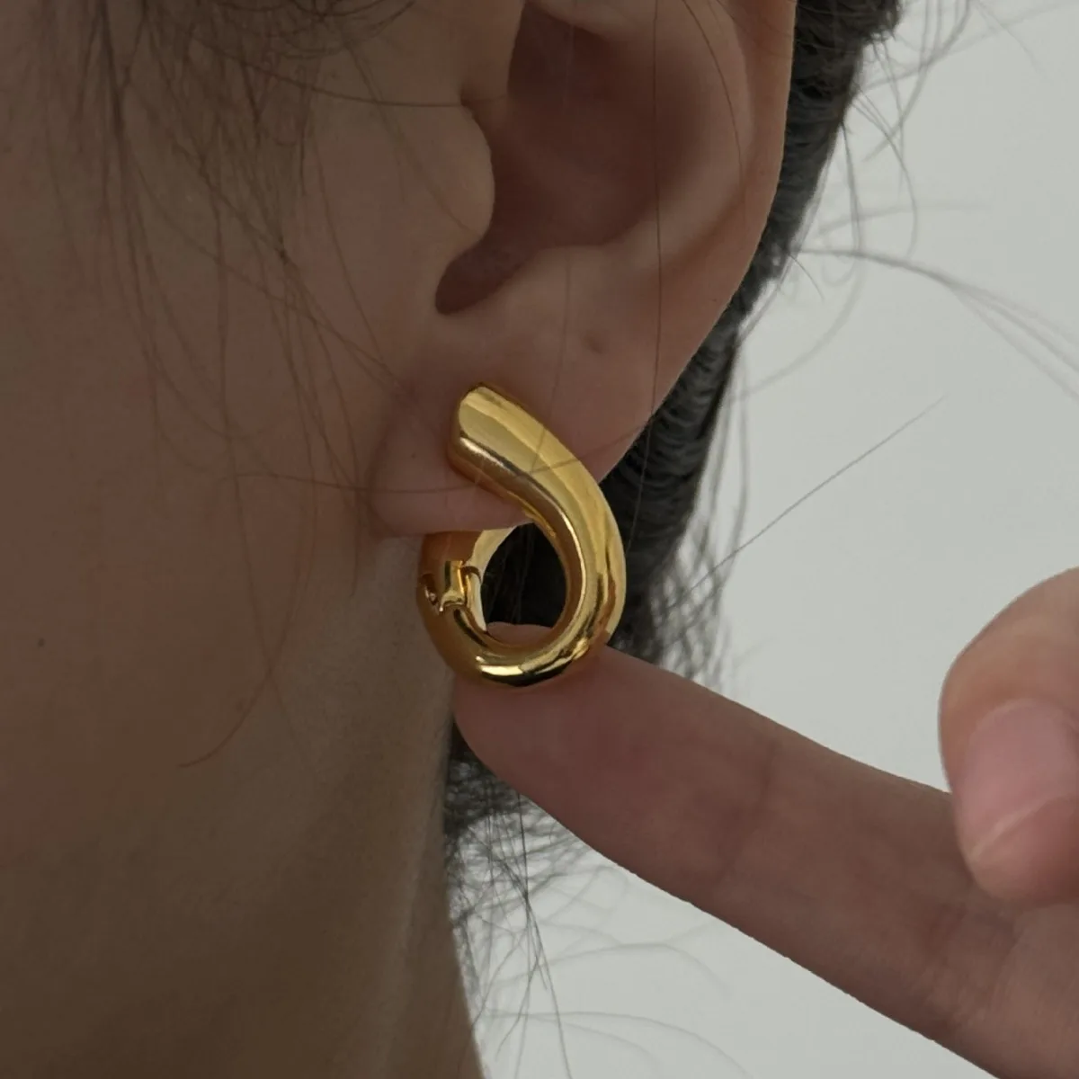XIALUOKE Fashion Jewelry Pretty Design Metal Stud Earrings For Girl Women Gift Simply Design Ear Accessories Hot Sale
XIALUOKE Fashion Jewelry Pretty Design Metal Stud Earrings For Girl Women Gift Simply Design Ear Accessories Hot Sale