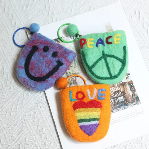 Felt Soft and Cute Mini Coin Purse Bus Card Holder Rainbow Retro Cute Smiley Face Coin Purse