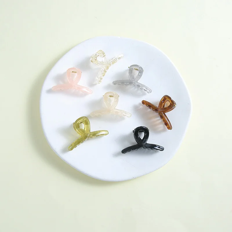 5pcs Mini Transparent Jelly Color Cute Hair Clips Professional Salon Partition Fixed Hair Clips Adorable Hair Accessories
5pcs Mini Transparent Jelly Color Cute Hair Clips Professional Salon Partition Fixed Hair Clips Adorable Hair Accessories