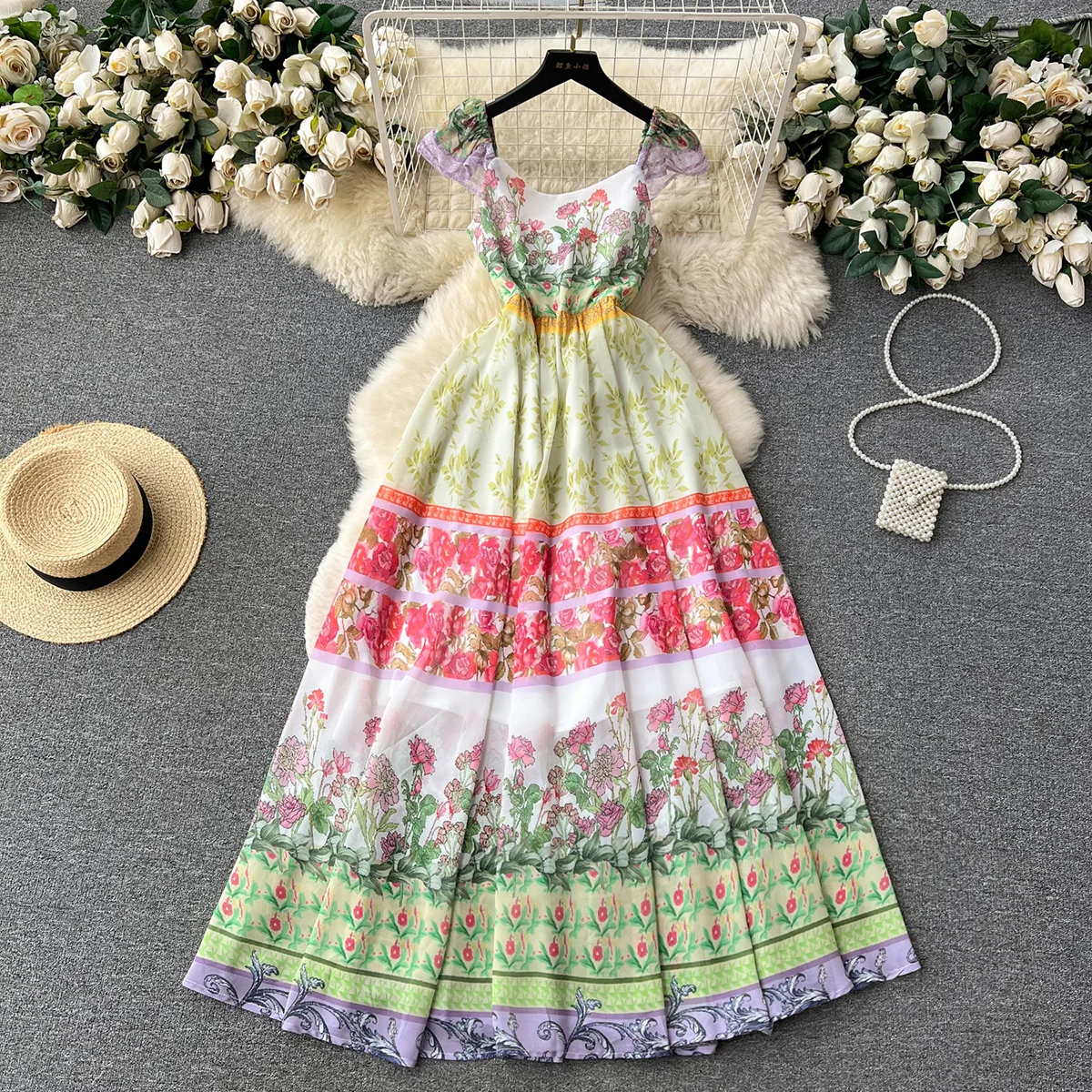 Summer Clothes Beach Style Dresses 2023 Elegant Vintage Floral Print Dress Women Square Neck Sleeveless Vacation Midi Dress
Summer Clothes Beach Style Dresses 2023 Elegant Vintage Floral Print Dress Women Square Neck Sleeveless Vacation Midi Dress