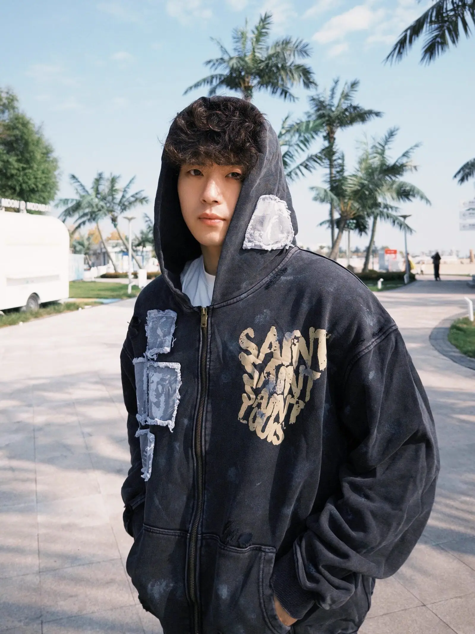 Saint Michael Cho Vandals Do Dirty Blockbuster American High Street Vintage Zip Hoodie Pullover Sweater
Saint Michael Cho Vandals Do Dirty Blockbuster American High Street Vintage Zip Hoodie Pullover Sweater