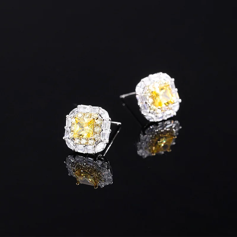 Jewelry S925 Silver High Carbon Diamond Independent Packaging Floral Yellow Vintage Simple Women's Earrings 4*4
Jewelry S925 Silver High Carbon Diamond Independent Packaging Floral Yellow Vintage Simple Women's Earrings 4*4