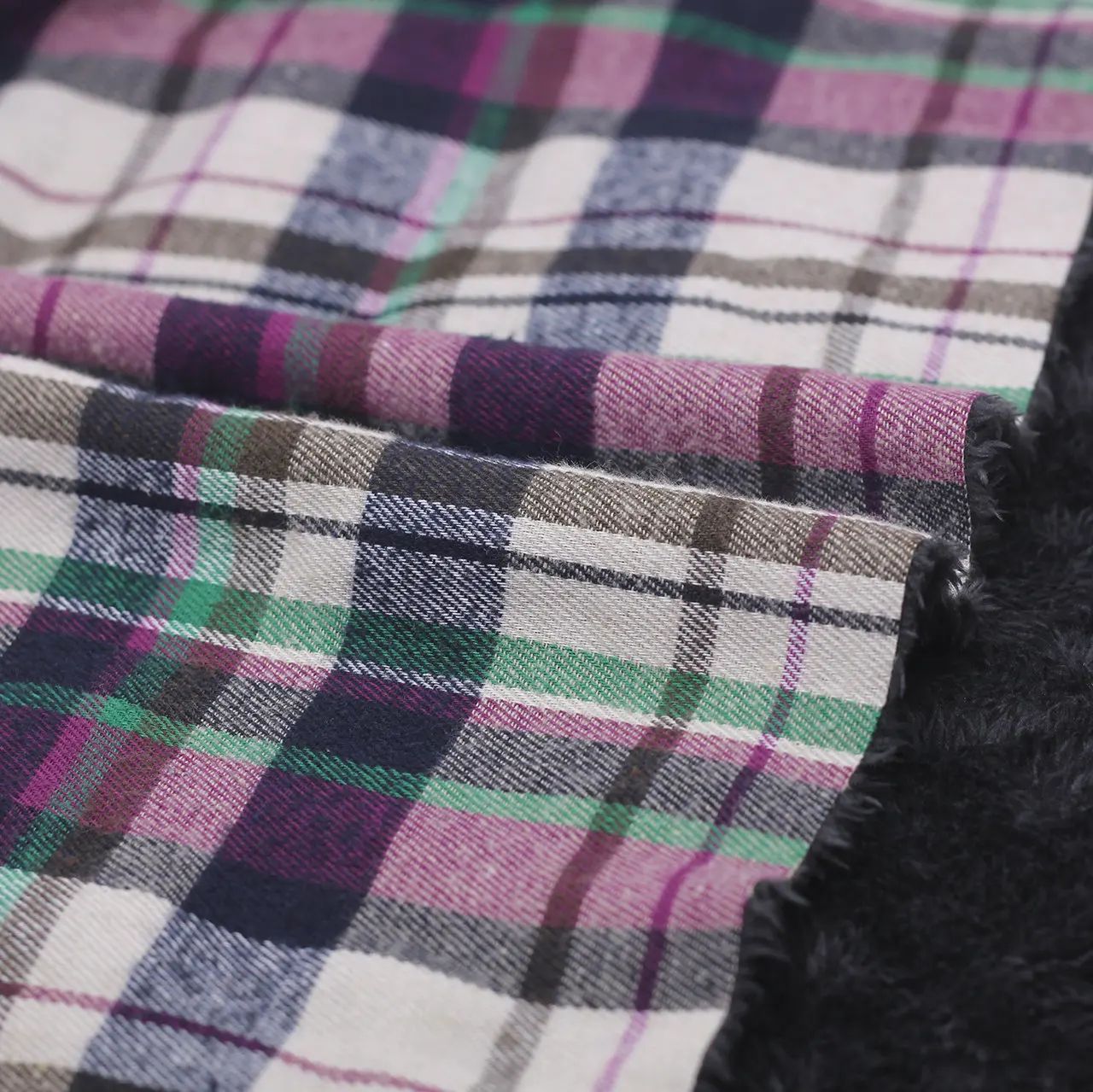 Warm Plaid Composite Cotton Velvet Clothing Fabric Winter Thick Home Clothes Home Clothes DIY Handcraft Pure Color Pattern
Warm Plaid Composite Cotton Velvet Clothing Fabric Winter Thick Home Clothes Home Clothes DIY Handcraft Pure Color Pattern