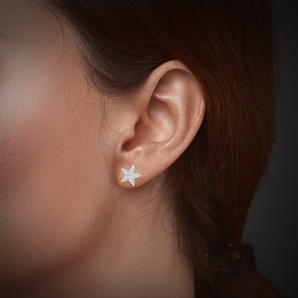 Star Moissanite Earrings 925 Sterling Silver Stud Earring for Women with Gra Certificate Elegant Fashion Jewelry
Star Moissanite Earrings 925 Sterling Silver Stud Earring for Women with Gra Certificate Elegant Fashion Jewelry