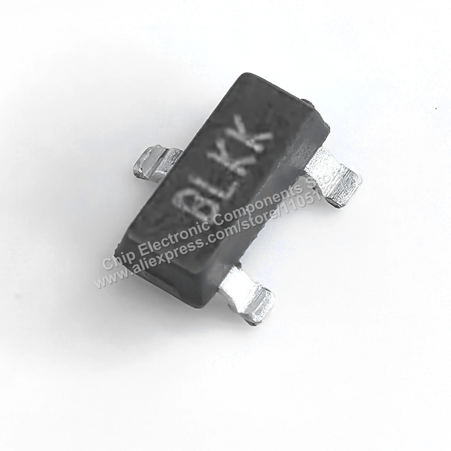 (10 PCS )Original IC TC1047AVNBTR BL** Marking Precision Temperature-to-Voltage Converter Chip SOT-23
(10 PCS )Original IC TC1047AVNBTR BL** Marking Precision Temperature-to-Voltage Converter Chip SOT-23
