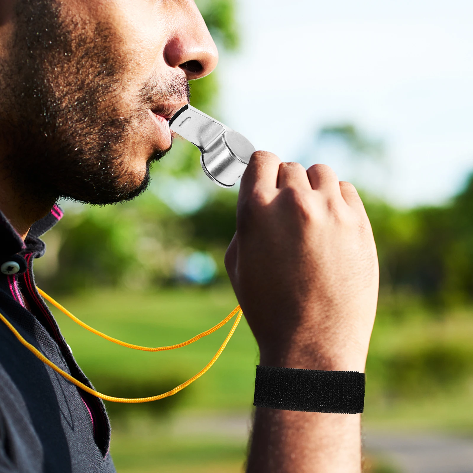 4pcs Football Chain Clip Referee Accessories Polyester Wrist Band For Soccer Durable Lightweight Official Gear Team Sports
4pcs Football Chain Clip Referee Accessories Polyester Wrist Band For Soccer Durable Lightweight Official Gear Team Sports