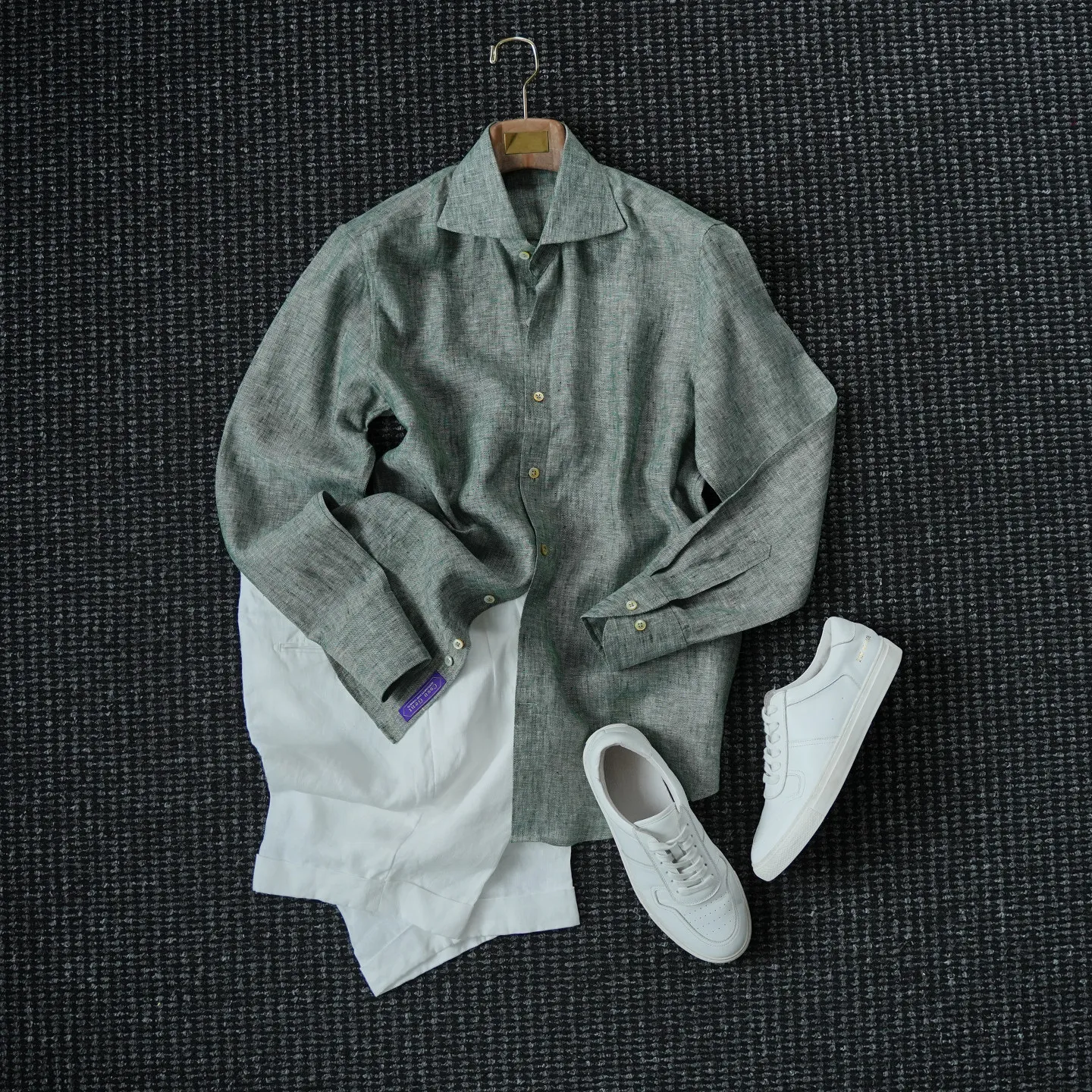 Мужская элегантная рубашка из 100% льняной ткани с цветочным узором в стиле Old Money
Мужская элегантная рубашка из 100% льняной ткани с цветочным узором в стиле Old Money