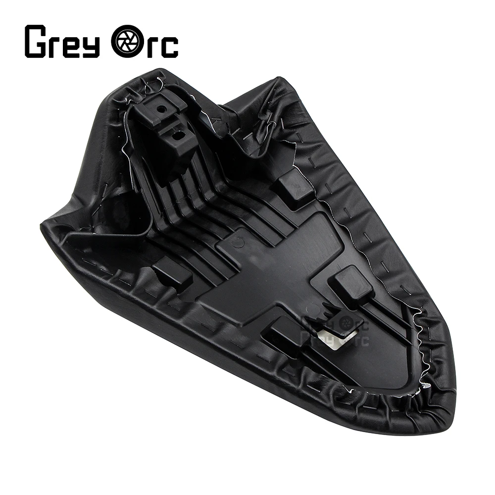 Motorcycle Rear Seat Cushion Passenger For Ducati Panigale 1100 V4 V4S 2018-2023 Accessories Passenger Seat Cushion Replacement
Motorcycle Rear Seat Cushion Passenger For Ducati Panigale 1100 V4 V4S 2018-2023 Accessories Passenger Seat Cushion Replacement