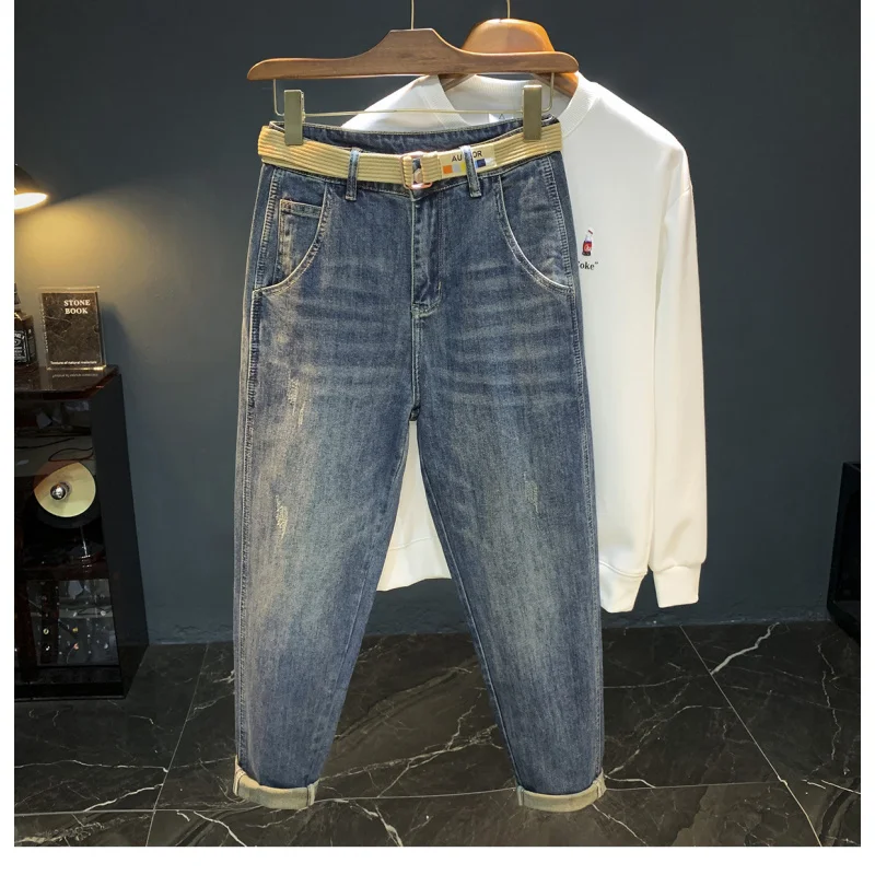 Высококачественные мужские потертые модные новые стильные универсальные осенние брюки в стиле ретро, синие микрошаровары, повседневные брюки
Высококачественные мужские потертые модные новые стильные универсальные осенние брюки в стиле ретро, синие микрошаровары, повседневные брюки