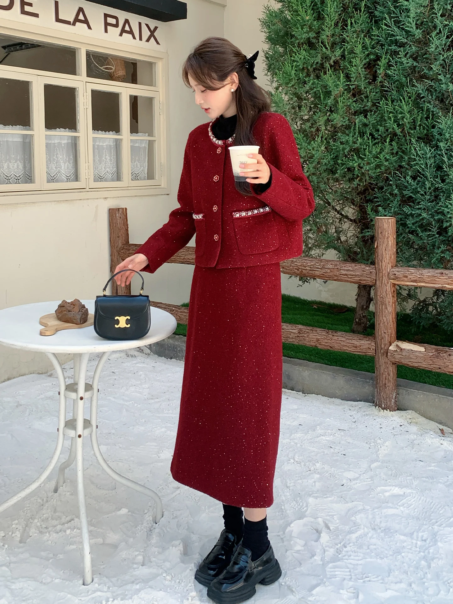 Red Woolen Suit Set Women's Autumn Winter Thickened Wedding Dress High Waist Short Coat Long Sleeve round Neck Casual Fashion
Red Woolen Suit Set Women's Autumn Winter Thickened Wedding Dress High Waist Short Coat Long Sleeve round Neck Casual Fashion