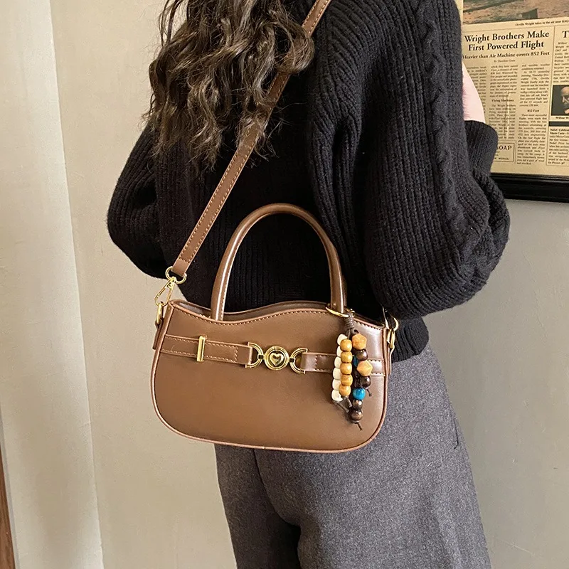 Women's Niche Commute Bag Light Luxury High-Quality Texture, Versatile Handheld/Shoulder/Crossbody Styles, Trendy & Stylish
Women's Niche Commute Bag Light Luxury High-Quality Texture, Versatile Handheld/Shoulder/Crossbody Styles, Trendy & Stylish