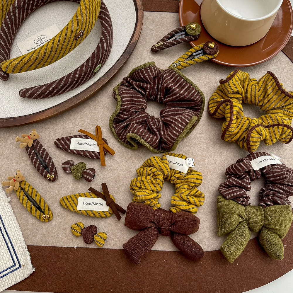 Шпилька для волос для девочек, винтажный полосатый бант, веревка для волос, резинка для волос, эластичная резинка для волос, повязки на голову для девочек, аксессуары для волос, головные уборы
Шпилька для волос для девочек, винтажный полосатый бант, веревка для волос, резинка для волос, эластичная резинка для волос, повязки на голову для девочек, аксессуары для волос, головные уборы