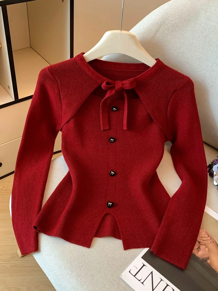 Женский вязаный свитер цвета красного вина, осенне-зимний, с ажурным узором, мягкий, уютный, с узлом, в стиле Aosphere Sense...
Женский вязаный свитер цвета красного вина, осенне-зимний, с ажурным узором, мягкий, уютный, с узлом, в стиле Aosphere Sense...