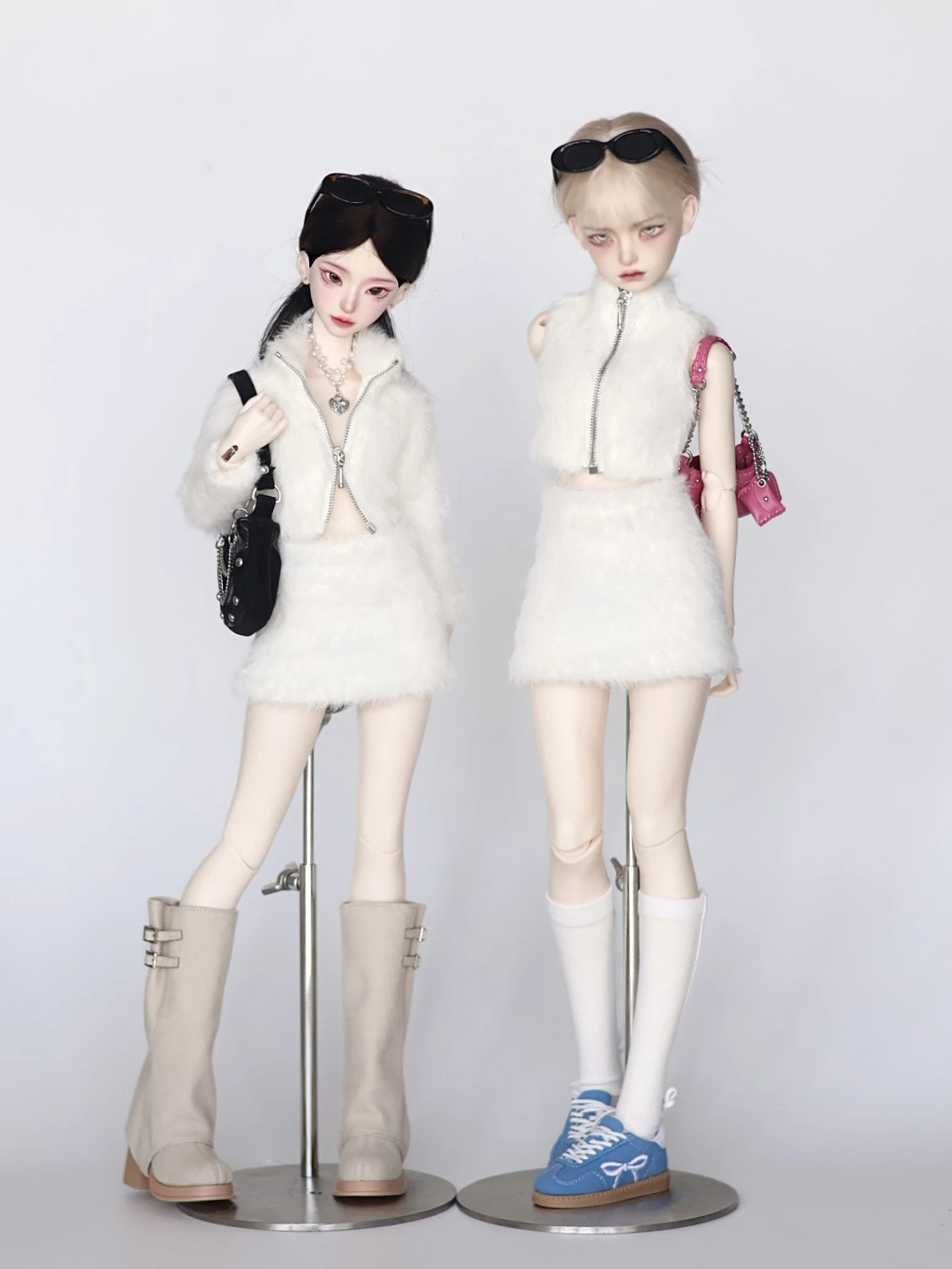 Custom Sleeveless Furry Suit For BJD Doll Clothes 1/3 1/4 MSD Minifee Smart Doll DD SD13
Custom Sleeveless Furry Suit For BJD Doll Clothes 1/3 1/4 MSD Minifee Smart Doll DD SD13