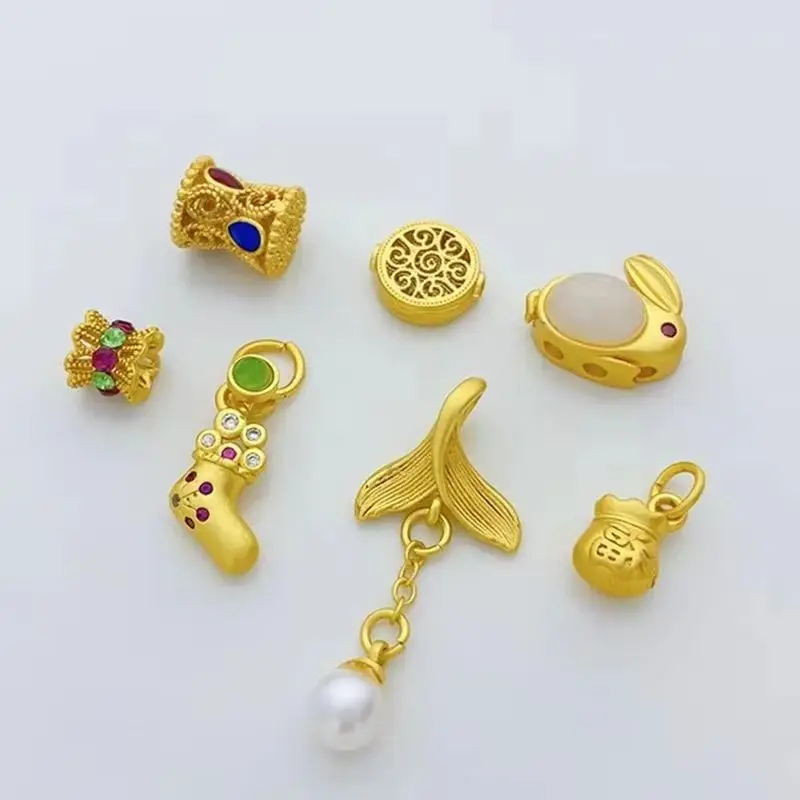 Antique Gold Preserved Moon Rabbit Hollow Barrel Bead Pendant Handmade DIY Bracelet Necklace Accessories
Antique Gold Preserved Moon Rabbit Hollow Barrel Bead Pendant Handmade DIY Bracelet Necklace Accessories