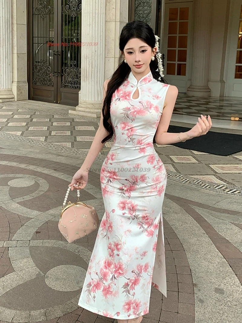 2026 chinese sexy sleeveless dress improved cheongsam flower print evening party dress vintage banquet qipao nightclub dress
2026 chinese sexy sleeveless dress improved cheongsam flower print evening party dress vintage banquet qipao nightclub dress