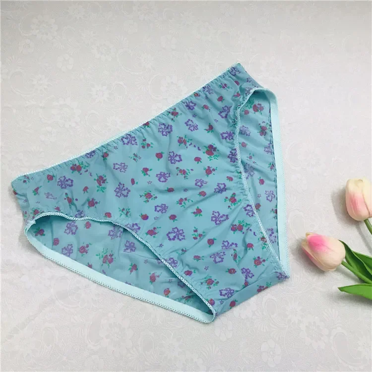 Man's Briefs Cross-dressing High-elastic Swimsuit Fabric Fashion Sexy Printing Men's Trunks Gay Underwear
Man's Briefs Cross-dressing High-elastic Swimsuit Fabric Fashion Sexy Printing Men's Trunks Gay Underwear