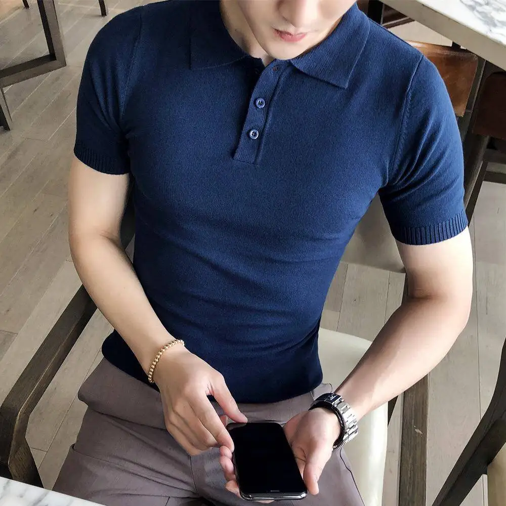 Slim Fit Short Sleeve Shirt Pure Color Knitted Summer T-Shirt Half Sleeve Body Fit Knitwear Turn down Collar Menswear
Slim Fit Short Sleeve Shirt Pure Color Knitted Summer T-Shirt Half Sleeve Body Fit Knitwear Turn down Collar Menswear