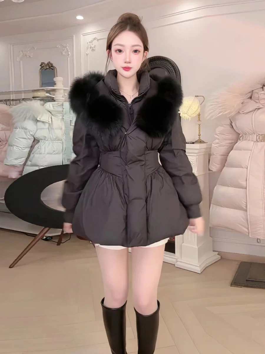 Женская модная зимняя куртка Slim Fit с капюшоном и меховым воротником, теплая, белая, с наполнителем из утиного пуха, жилетка
Женская модная зимняя куртка Slim Fit с капюшоном и меховым воротником, теплая, белая, с наполнителем из утиного пуха, жилетка