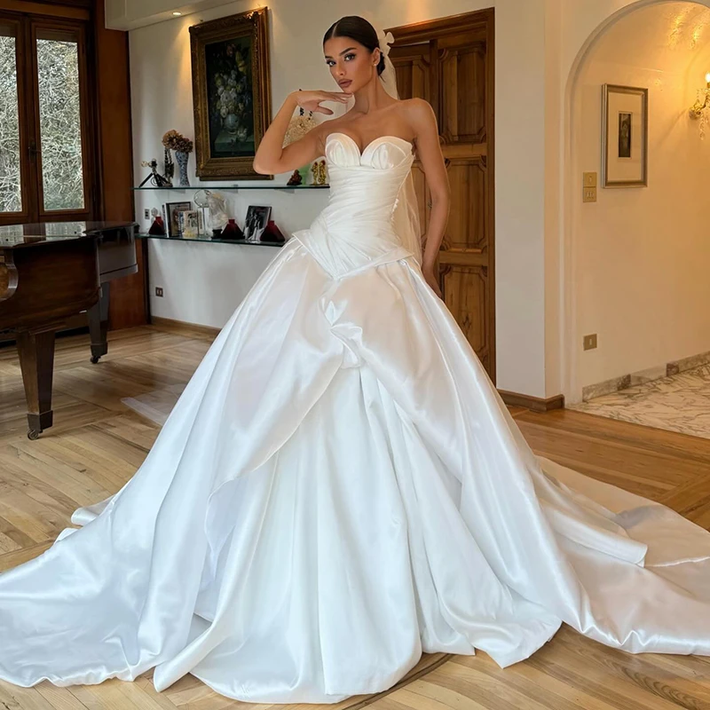 Eightree Elegant A-Line Wedding Dresses Sweetheart Sweep Train Satin Evening Wedding Ball Gown 2026 Bridal Prom Dress Customized
Eightree Elegant A-Line Wedding Dresses Sweetheart Sweep Train Satin Evening Wedding Ball Gown 2026 Bridal Prom Dress Customized