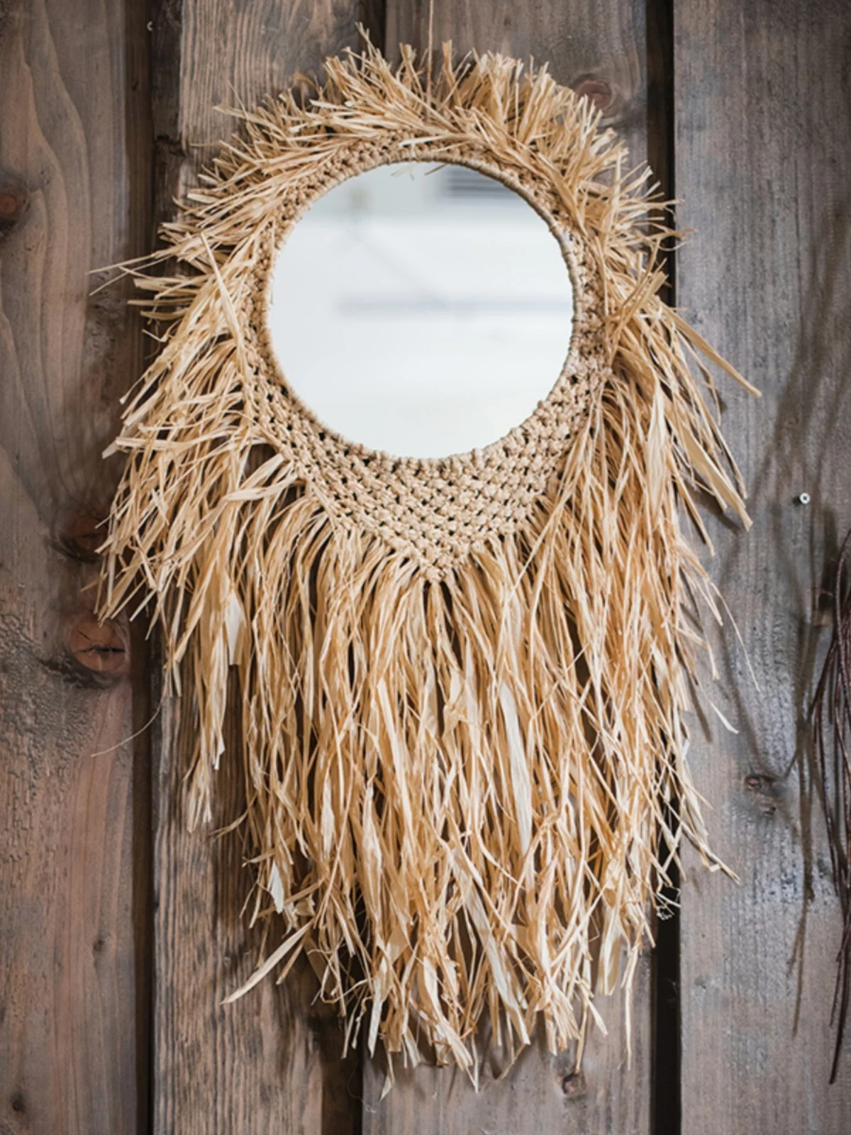 Retro pattern makeup Mirror round Mirror wall-mounted wall-mounted bathroom mirror decorative hanging mirrors
Retro pattern makeup Mirror round Mirror wall-mounted wall-mounted bathroom mirror decorative hanging mirrors