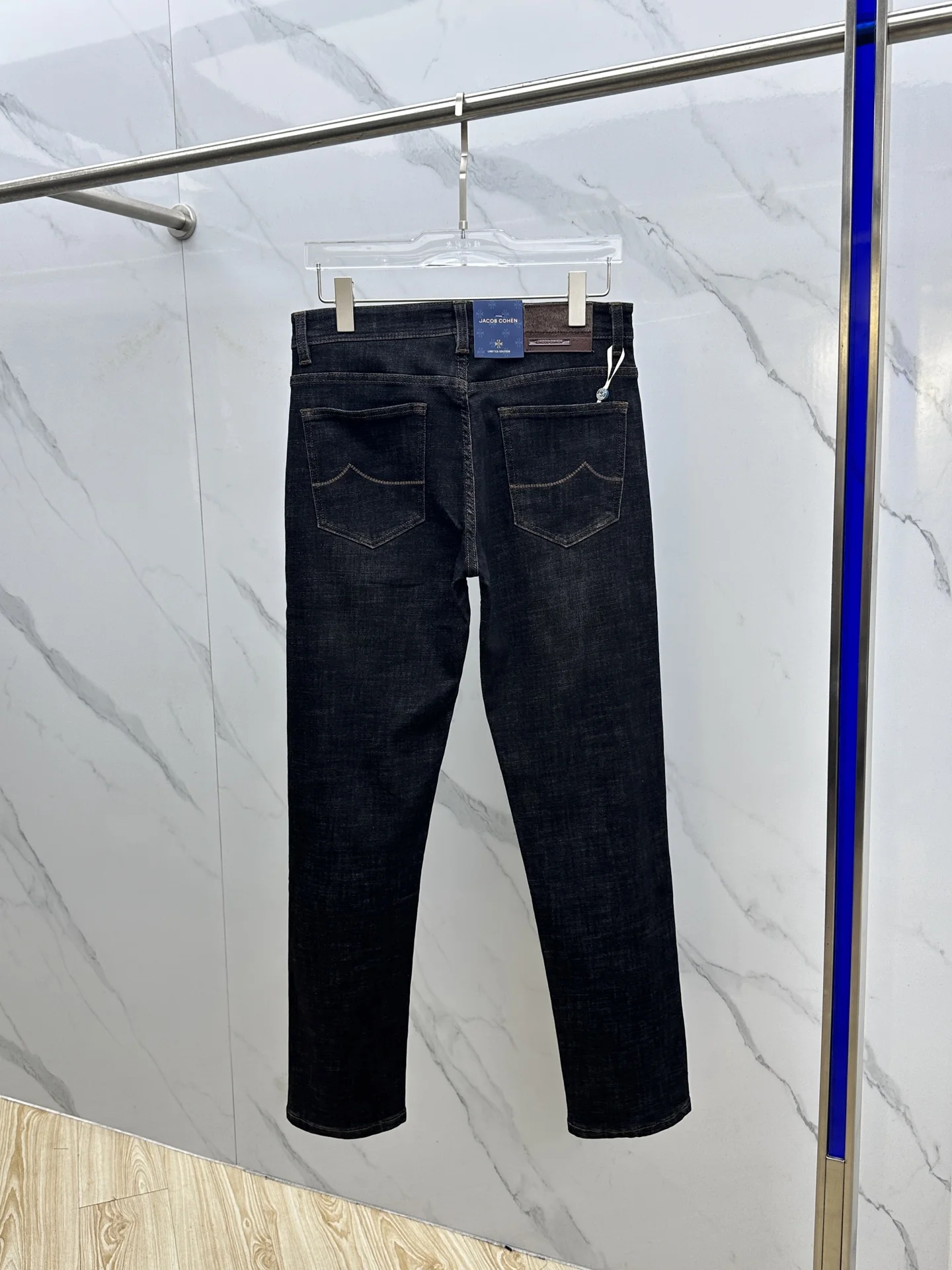 BLSK CPRT Jeans Thick Cotton Men 2025 Autumn Winter new Embroidery warm high quality Middle waist straight Big size 30-38 Pants
BLSK CPRT Jeans Thick Cotton Men 2025 Autumn Winter new Embroidery warm high quality Middle waist straight Big size 30-38 Pants