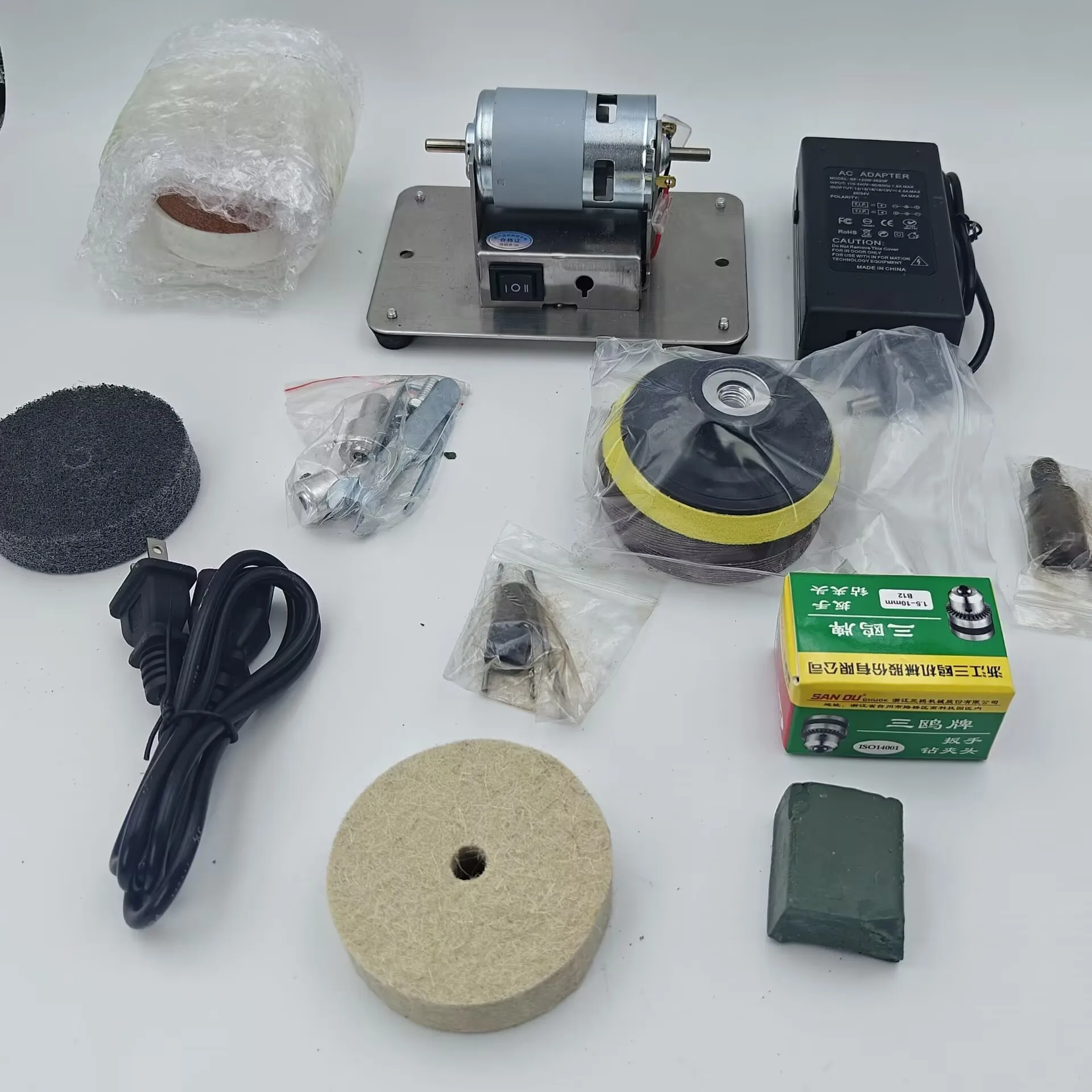 Small Grinding Machine Motor, Rust Removal, Polishing, Electric Grinder Motor, Speed-Adjustable Desktop Model
Small Grinding Machine Motor, Rust Removal, Polishing, Electric Grinder Motor, Speed-Adjustable Desktop Model