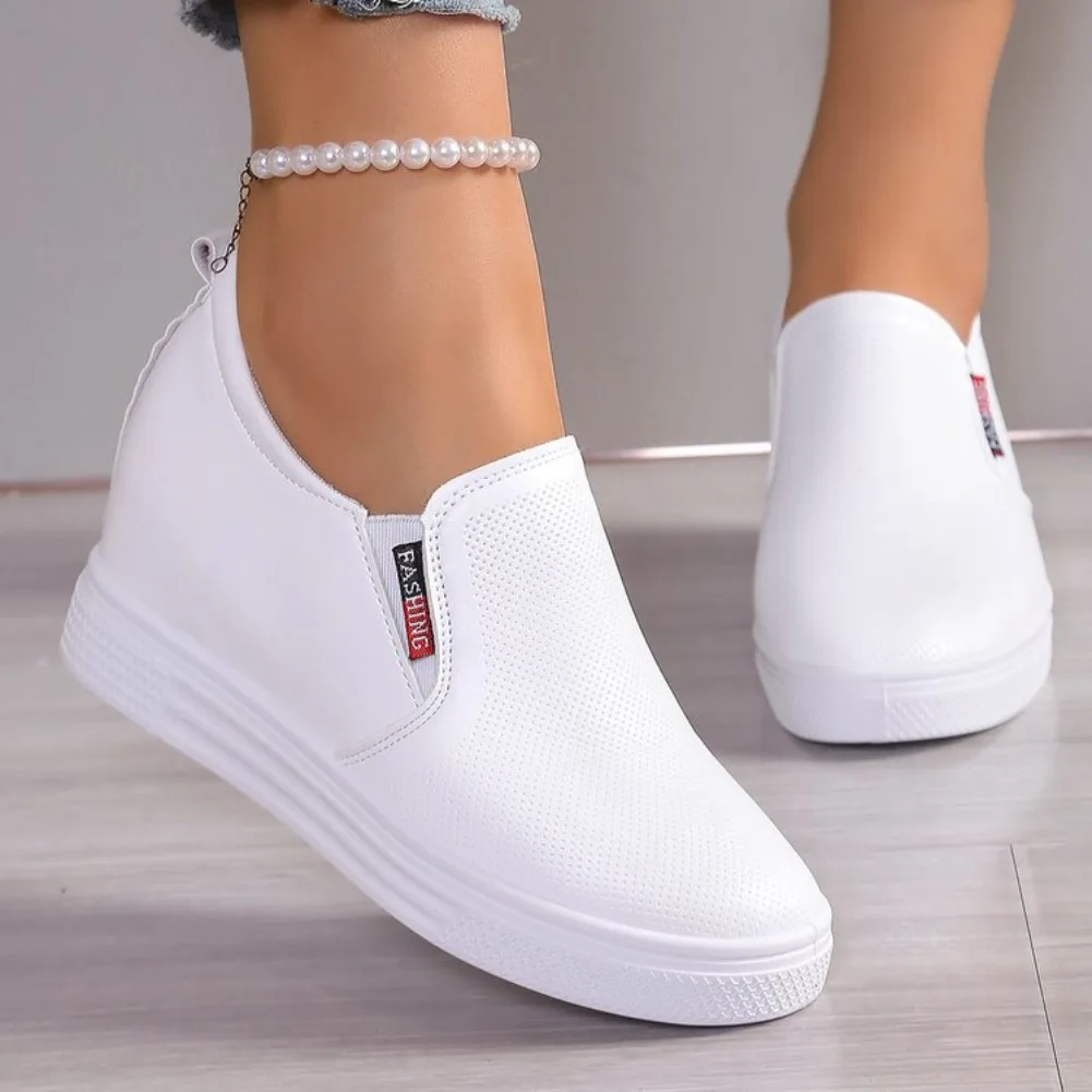 Women's Spring 2026 Breathable Slip-On Heightening Casual Shoes Thick Bottom Versatile Loafers Comfortable All-Match Sneakers
Women's Spring 2026 Breathable Slip-On Heightening Casual Shoes Thick Bottom Versatile Loafers Comfortable All-Match Sneakers