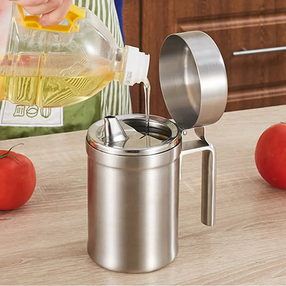 550Ml Stainless Steel Oil Container Drip Proof Oiler Bottle for Cooking Oil Vinegar Sauce Dispensing Kitchen Condiment Jar
550Ml Stainless Steel Oil Container Drip Proof Oiler Bottle for Cooking Oil Vinegar Sauce Dispensing Kitchen Condiment Jar