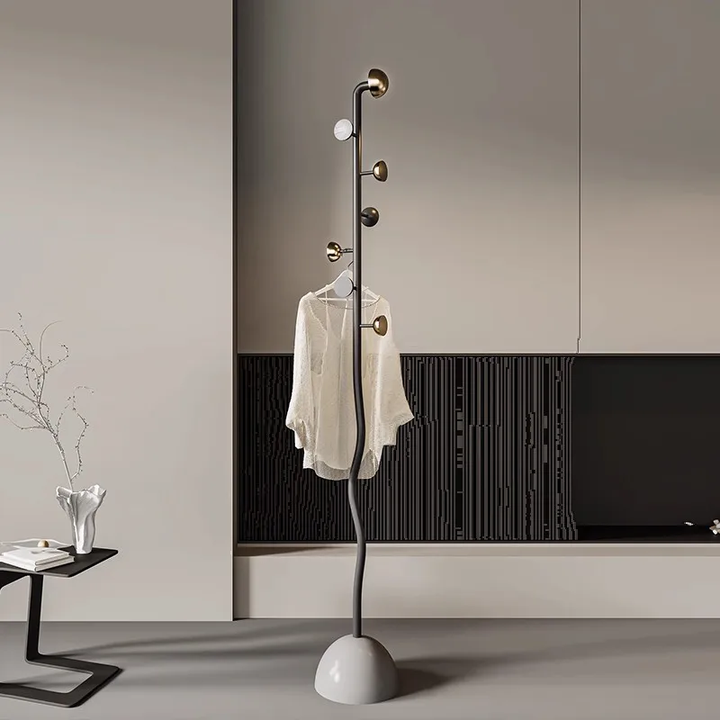 Master bedroom hanger household floor hanger bedroom coat rack
Master bedroom hanger household floor hanger bedroom coat rack