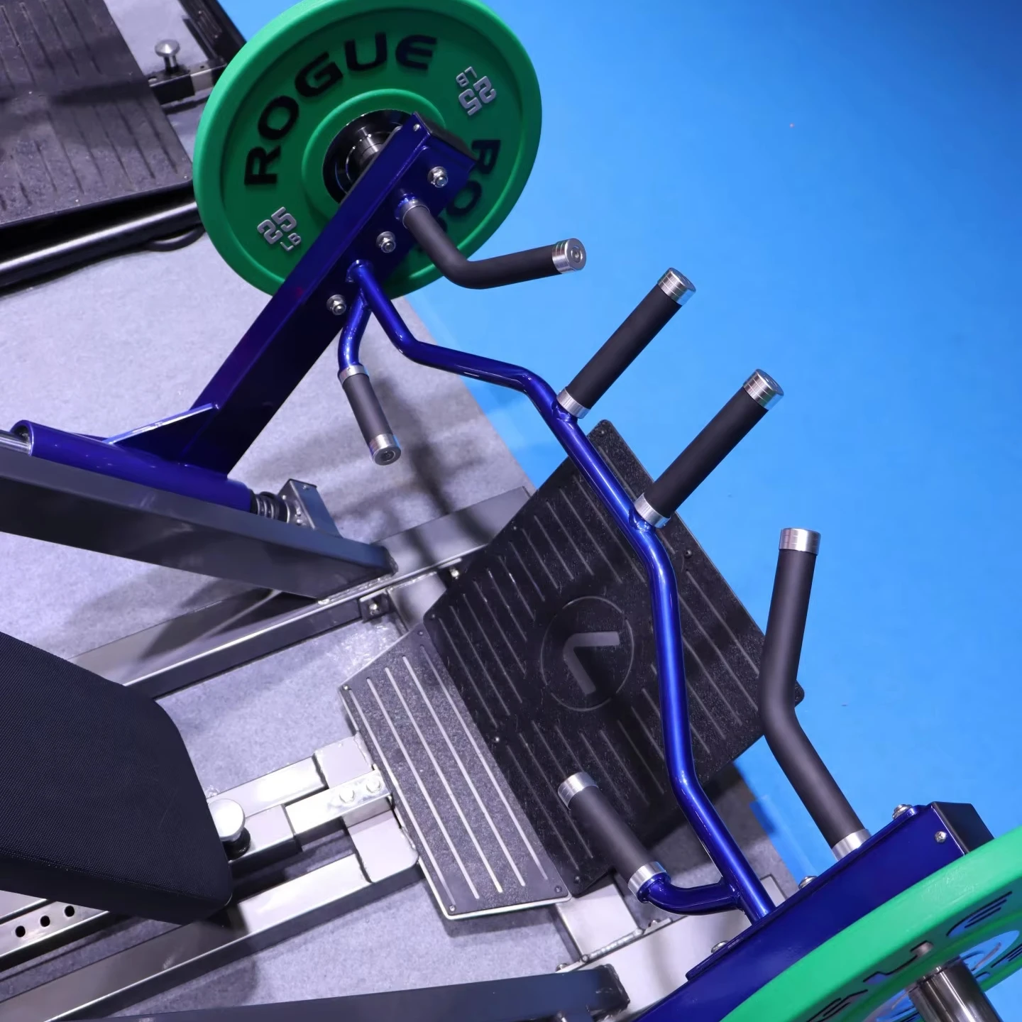 Commercial Fitness Equipment Back Exercise Free Weight Plate Loaded Linear Super Rowing for Hotel LD-9116
Commercial Fitness Equipment Back Exercise Free Weight Plate Loaded Linear Super Rowing for Hotel LD-9116