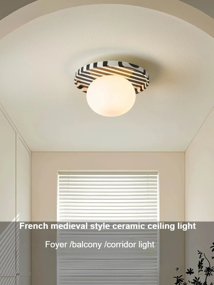 Modern LED Entrance Wall Light Black White Striped Ceramic ceiling light Glass shade Designer Fixtures for Corridor Indoor Decor
Modern LED Entrance Wall Light Black White Striped Ceramic ceiling light Glass shade Designer Fixtures for Corridor Indoor Decor