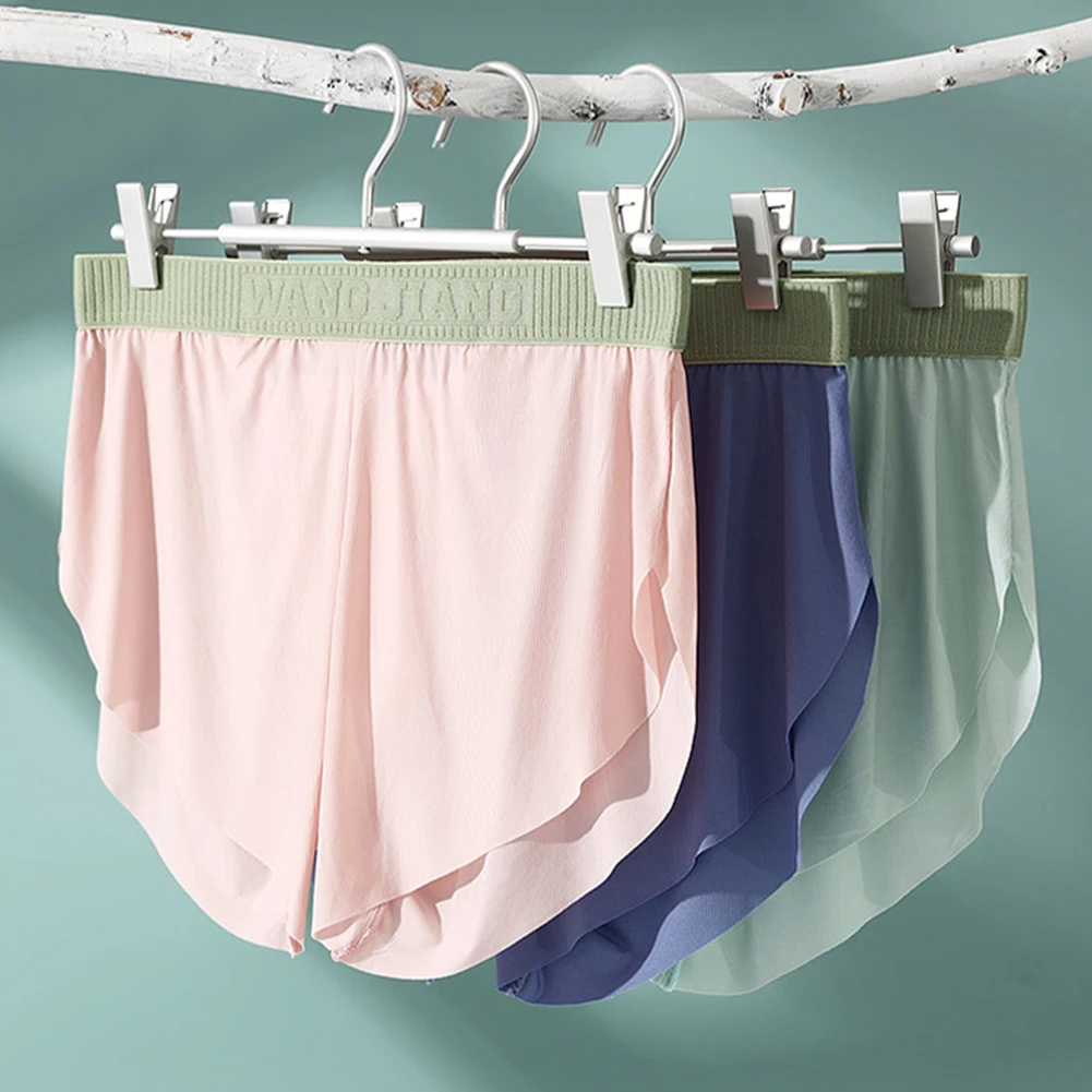 Men's Panties Arrow Pants Ice Silk Shorts Underwear For Hot Man Sports Short Pants Summer Briefss And Underpants
Men's Panties Arrow Pants Ice Silk Shorts Underwear For Hot Man Sports Short Pants Summer Briefss And Underpants