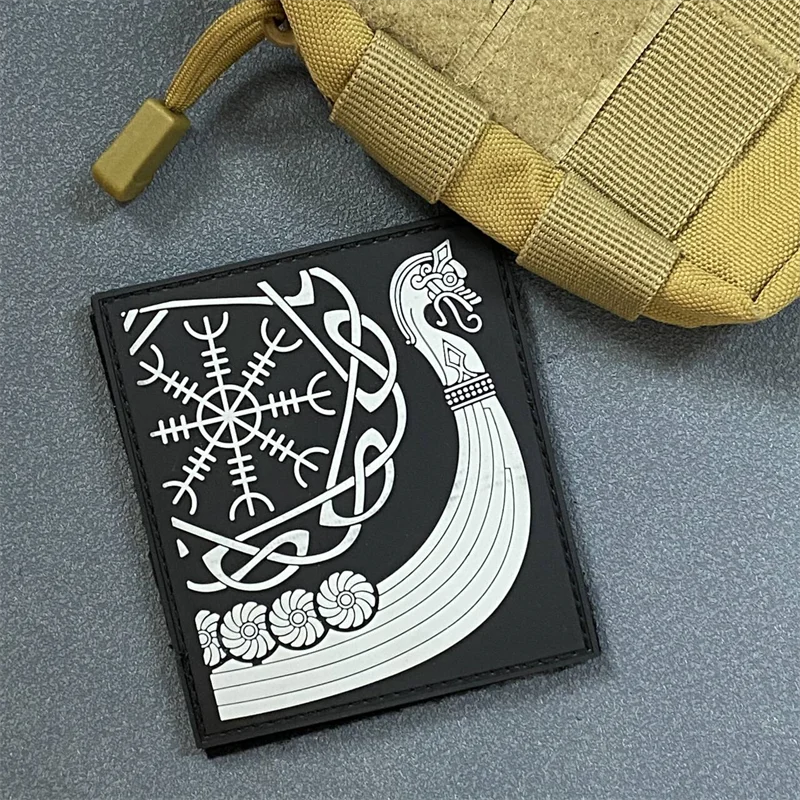 "Horror Helmet" Patch Tactical Morale Military Badge PVC Hook and Loop Backpack Clothing Decorative Accessories Sticker Armband
"Horror Helmet" Patch Tactical Morale Military Badge PVC Hook and Loop Backpack Clothing Decorative Accessories Sticker Armband