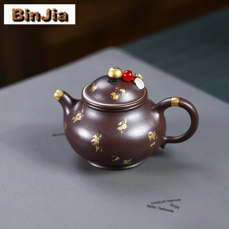 160ml Vintage Yixing Purple Clay Teapots Handmade Sprinkled Gold Small Pan Pot Raw Ore Mud Kettle Zisha Tea Set Teaware Gift
160ml Vintage Yixing Purple Clay Teapots Handmade Sprinkled Gold Small Pan Pot Raw Ore Mud Kettle Zisha Tea Set Teaware Gift