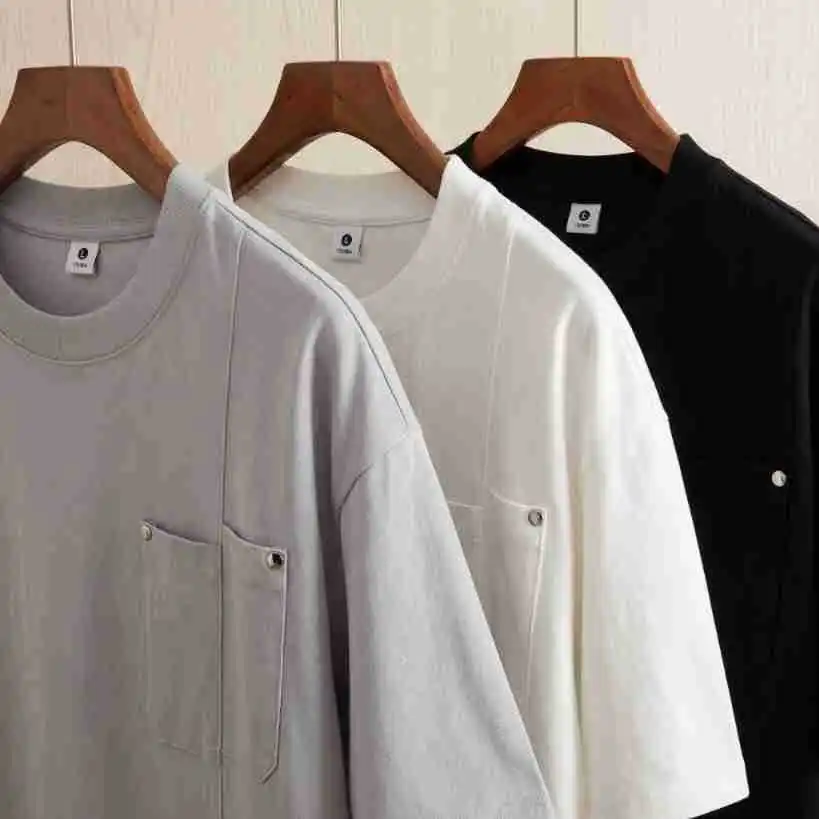 Heavy Cotton Short-sleeved T-shirt Men's 2026 Summer New Loose Tooling Pocket Round Neck Half-sleeved Top
Heavy Cotton Short-sleeved T-shirt Men's 2026 Summer New Loose Tooling Pocket Round Neck Half-sleeved Top