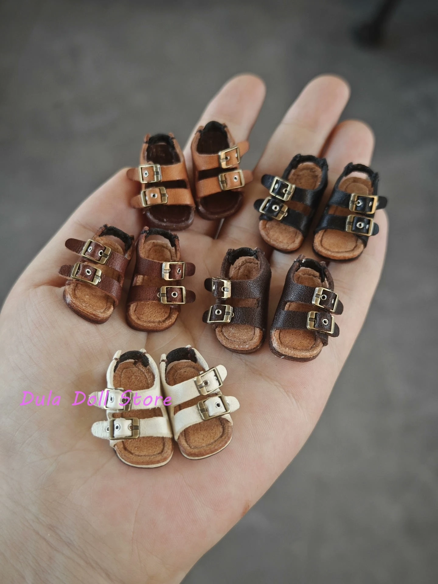 Dula Doll Boken leather sandals for Blythe ob24 ob22 body Landoudou Landazz Bjd Doll Accessories
Dula Doll Boken leather sandals for Blythe ob24 ob22 body Landoudou Landazz Bjd Doll Accessories