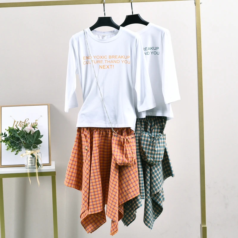 XKing Spring Fashion White Letter T-Shirt Plaid Skirt Set Women's Polyester Clothing Ensemble for Young Professionals
XKing Spring Fashion White Letter T-Shirt Plaid Skirt Set Women's Polyester Clothing Ensemble for Young Professionals