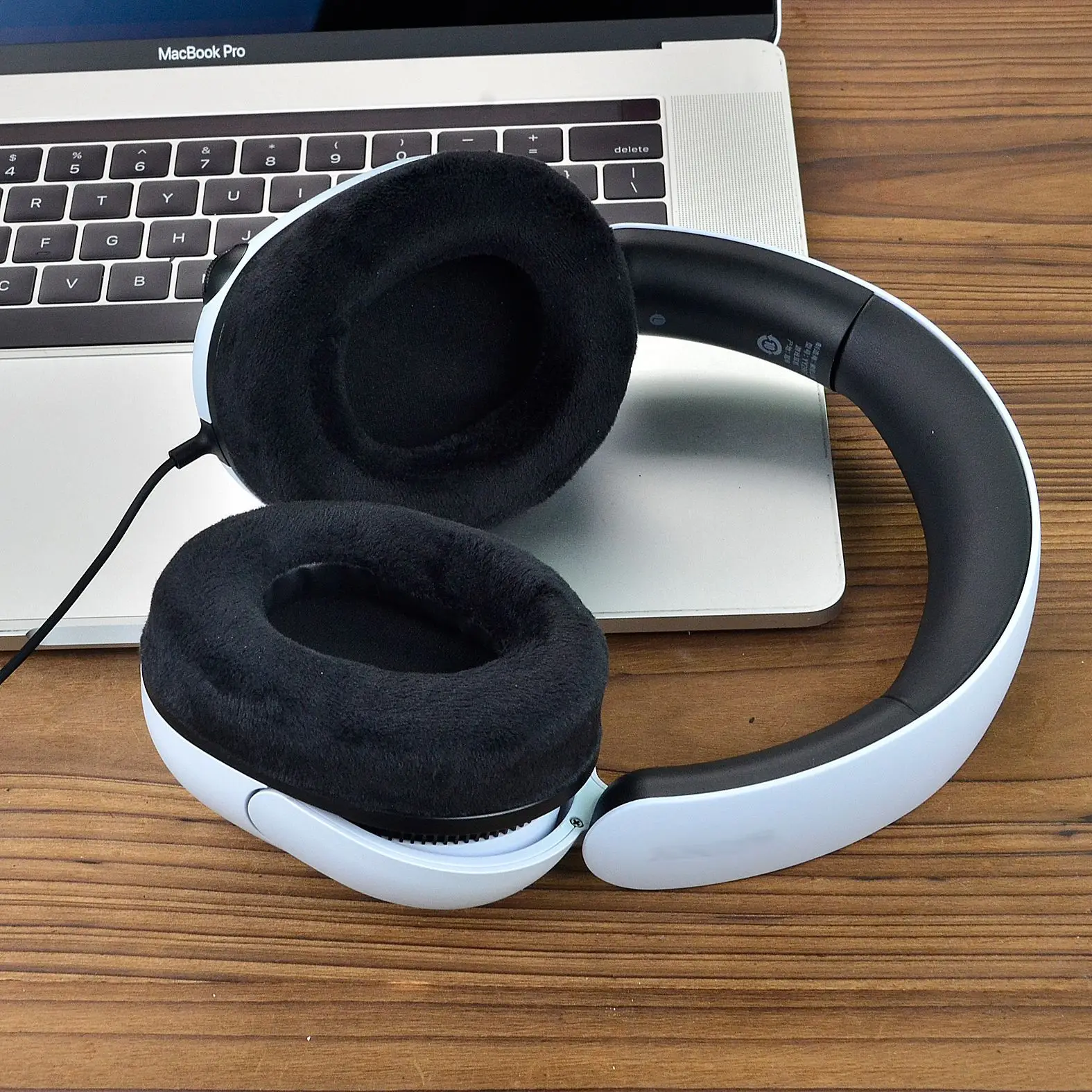 Ear Pads Compatible For Sony-INZONE H3 Wired MDR-G300 Headset Earmuff/Earphone Sleeve
Ear Pads Compatible For Sony-INZONE H3 Wired MDR-G300 Headset Earmuff/Earphone Sleeve