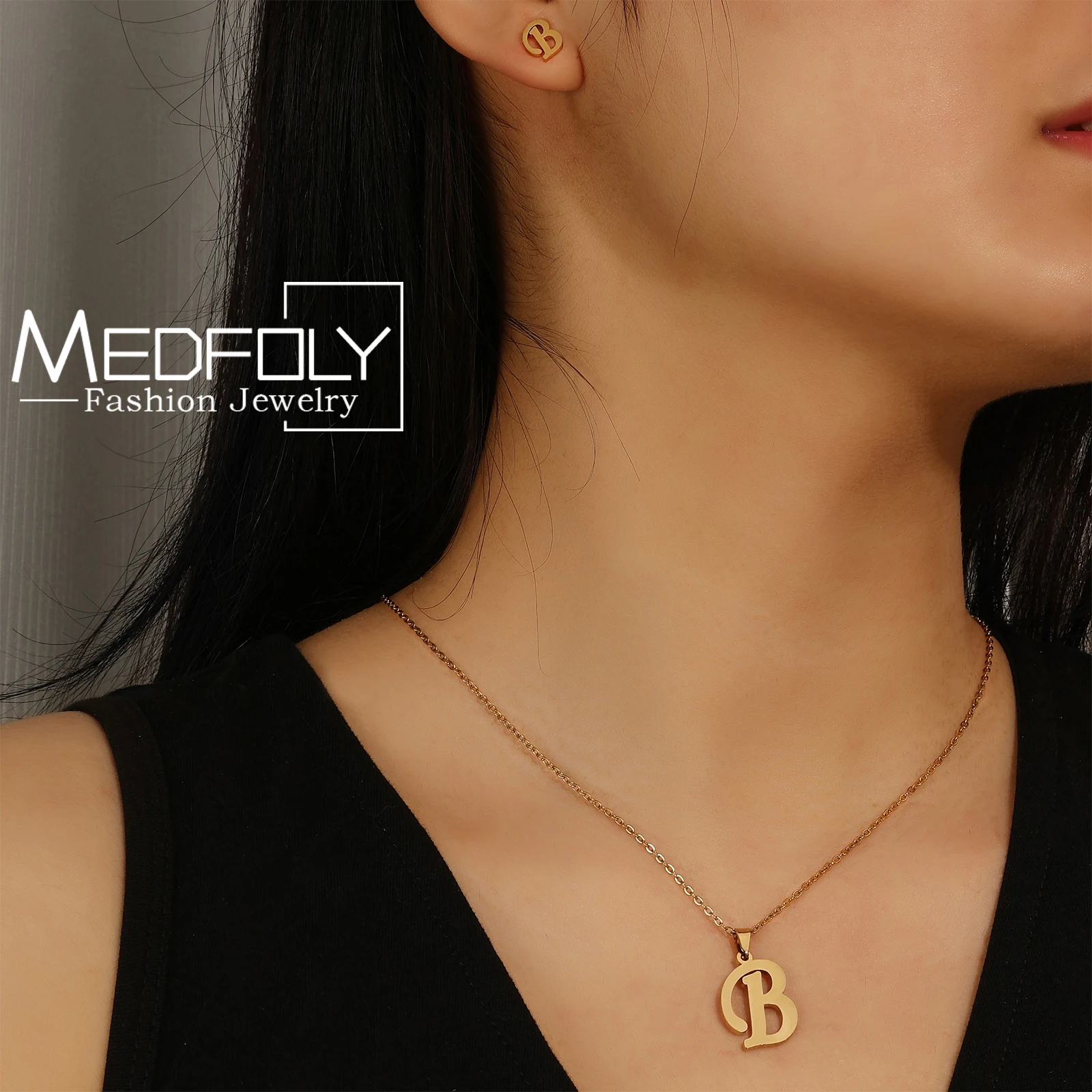 MEDFOLY 2Pcs Letter Pendant Necklace&Earrings Set Stainless Steel Anti-allergy Anti-fading Stud Earrings Clavicle Chain Jewelry
MEDFOLY 2Pcs Letter Pendant Necklace&Earrings Set Stainless Steel Anti-allergy Anti-fading Stud Earrings Clavicle Chain Jewelry