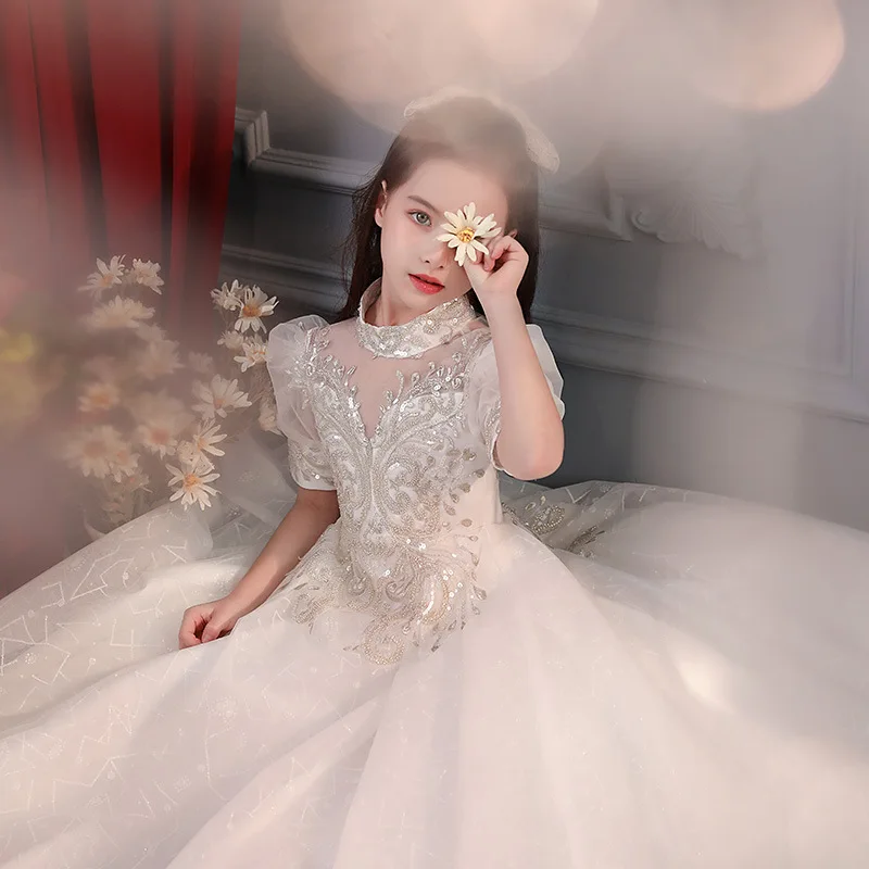 Стильное платье принцессы на день рождения для девочек, платье с цветочным узором для девочек, белое фатиновое детское платье для выступлений на фортепиано, весеннее платье
Стильное платье принцессы на день рождения для девочек, платье с цветочным узором для девочек, белое фатиновое детское платье для выступлений на фортепиано, весеннее платье