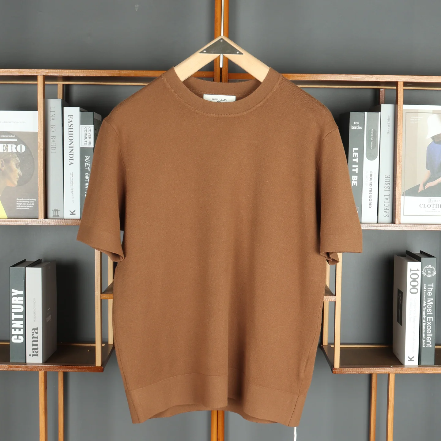 Casual Knitted ort Sve round Ne Sweater for Young Men Faionable Versatile Breathable Elastic Debranded Regular Fit
Casual Knitted ort Sve round Ne Sweater for Young Men Faionable Versatile Breathable Elastic Debranded Regular Fit