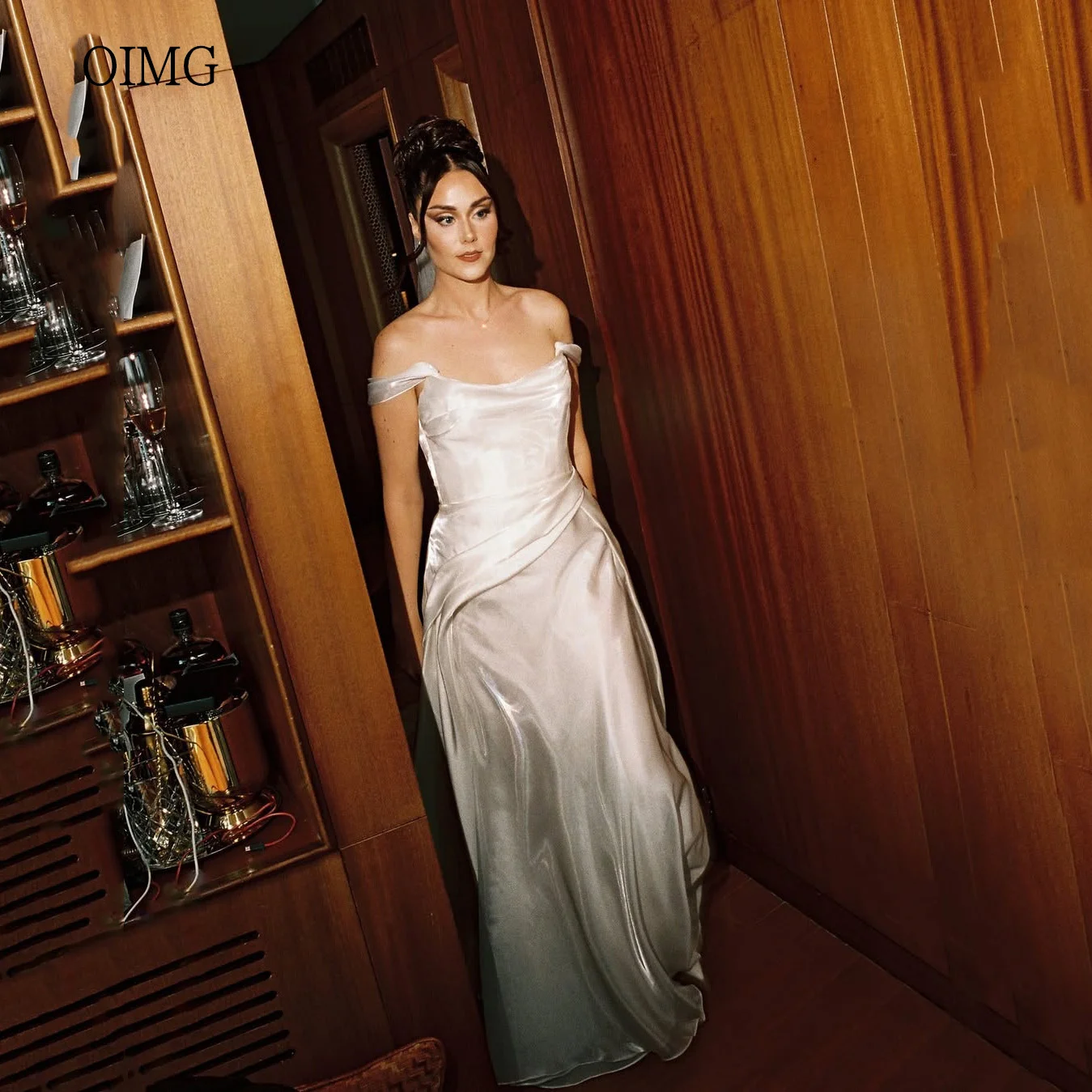 OIMG Elegant Ivory Mermaid Wedding Dress Shiny Off The Shoulder Bride Dresses Open Back Long Wedding Gowns 2025 Customized
OIMG Elegant Ivory Mermaid Wedding Dress Shiny Off The Shoulder Bride Dresses Open Back Long Wedding Gowns 2025 Customized