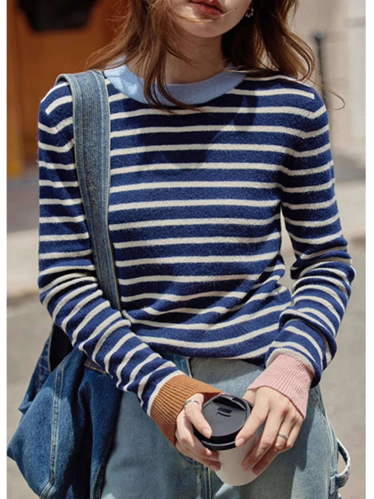 Autumn Winter Women's Slim Fit round Neck Knitted Sweater Base Layer Color Block Stripe Soft Cozy Inner Wear Fashion Top
Autumn Winter Women's Slim Fit round Neck Knitted Sweater Base Layer Color Block Stripe Soft Cozy Inner Wear Fashion Top